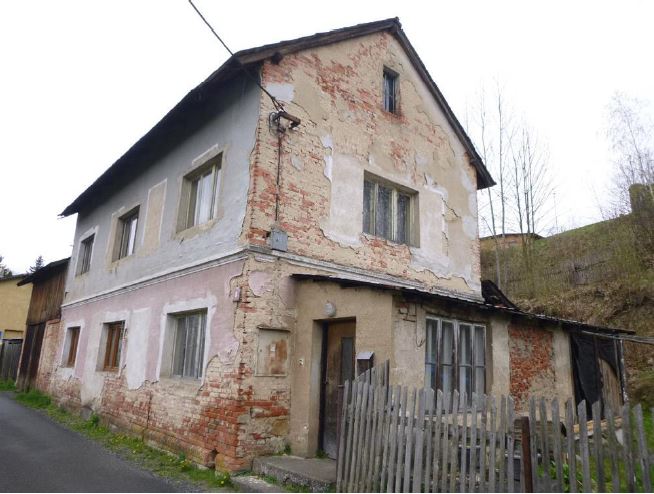 Dražba podílu id. 5/24 na RD se zahradou v obci Pertoltice pod Ralskem, okres Česká Lípa